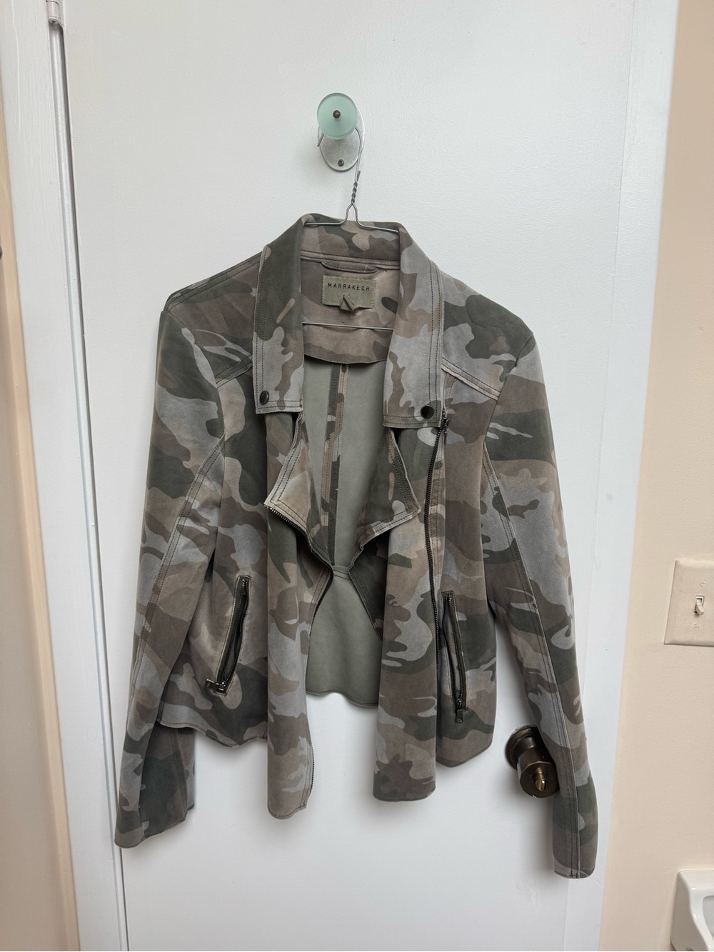 Anthropology Marrakech Camo Zip-Front Women's Jacket - Olive Camo